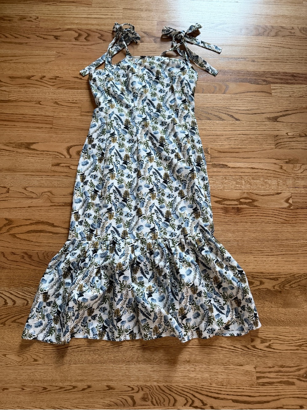 Hyacinth House from Tuckernuck Floral Tie-Shoulder Midi Dress in White and Blue